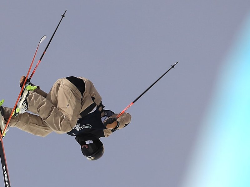 Уход за оборудованием для прыжков с трамплина